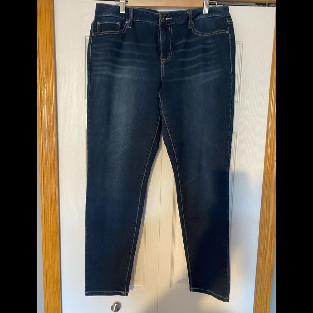 EUC Maurices Jeggings Size Large Regular